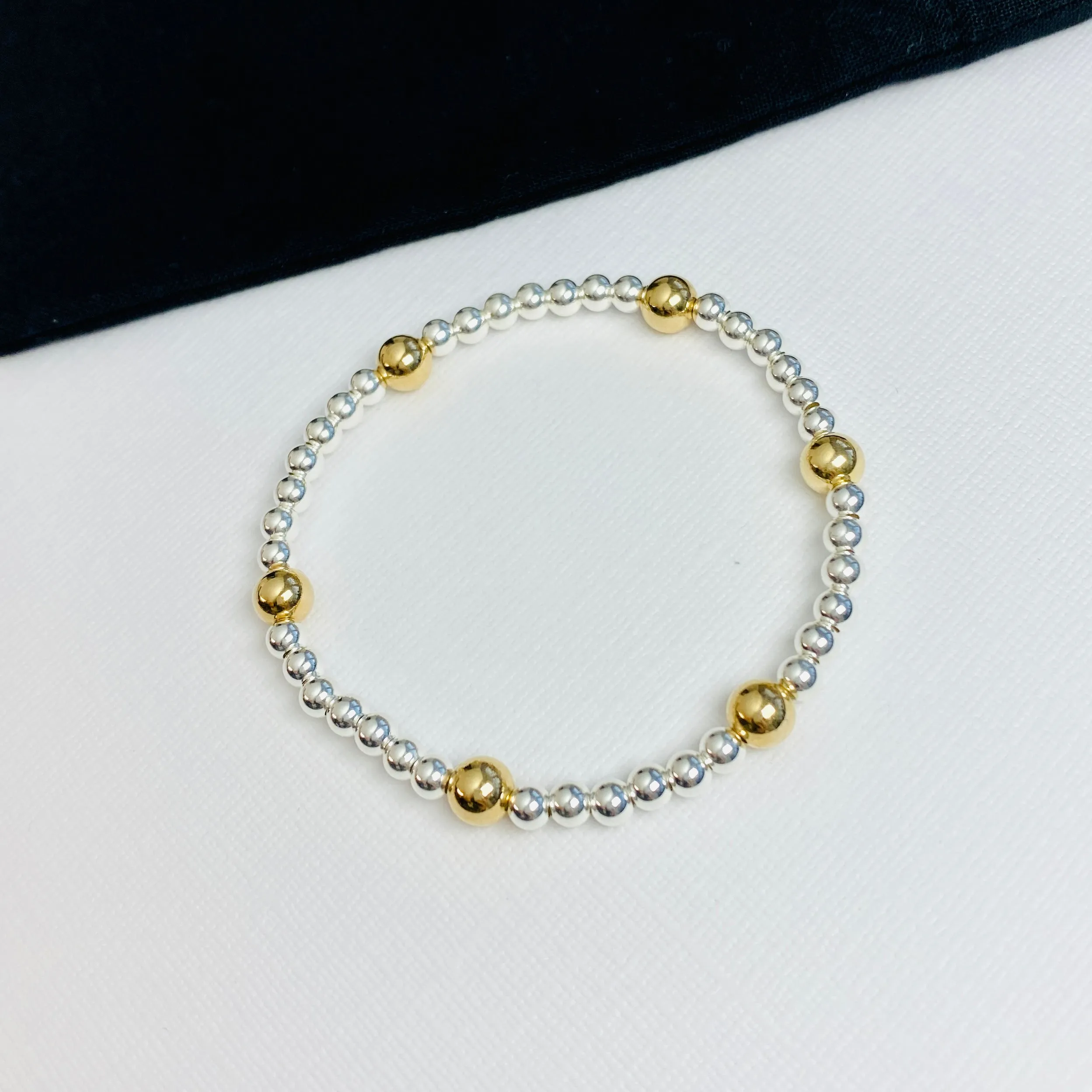SPHERE | Silver and Gold Bead Bracelet