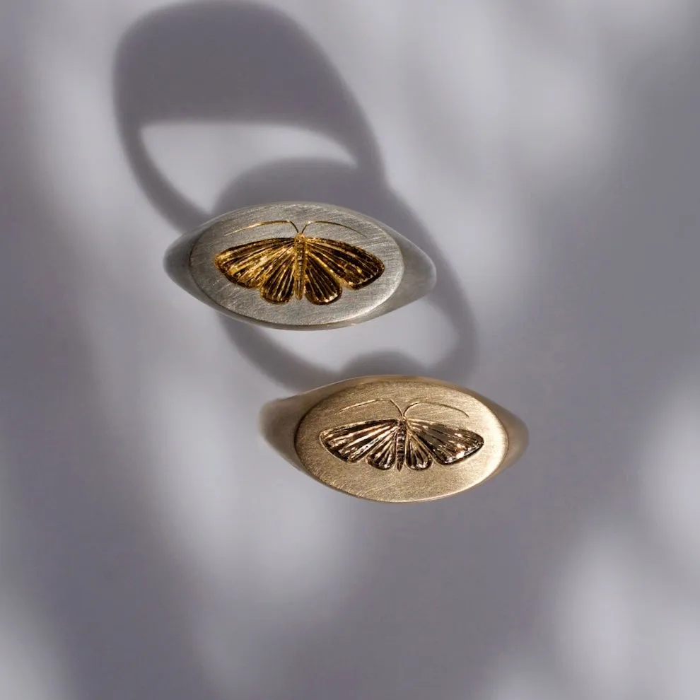 The Moth Signet