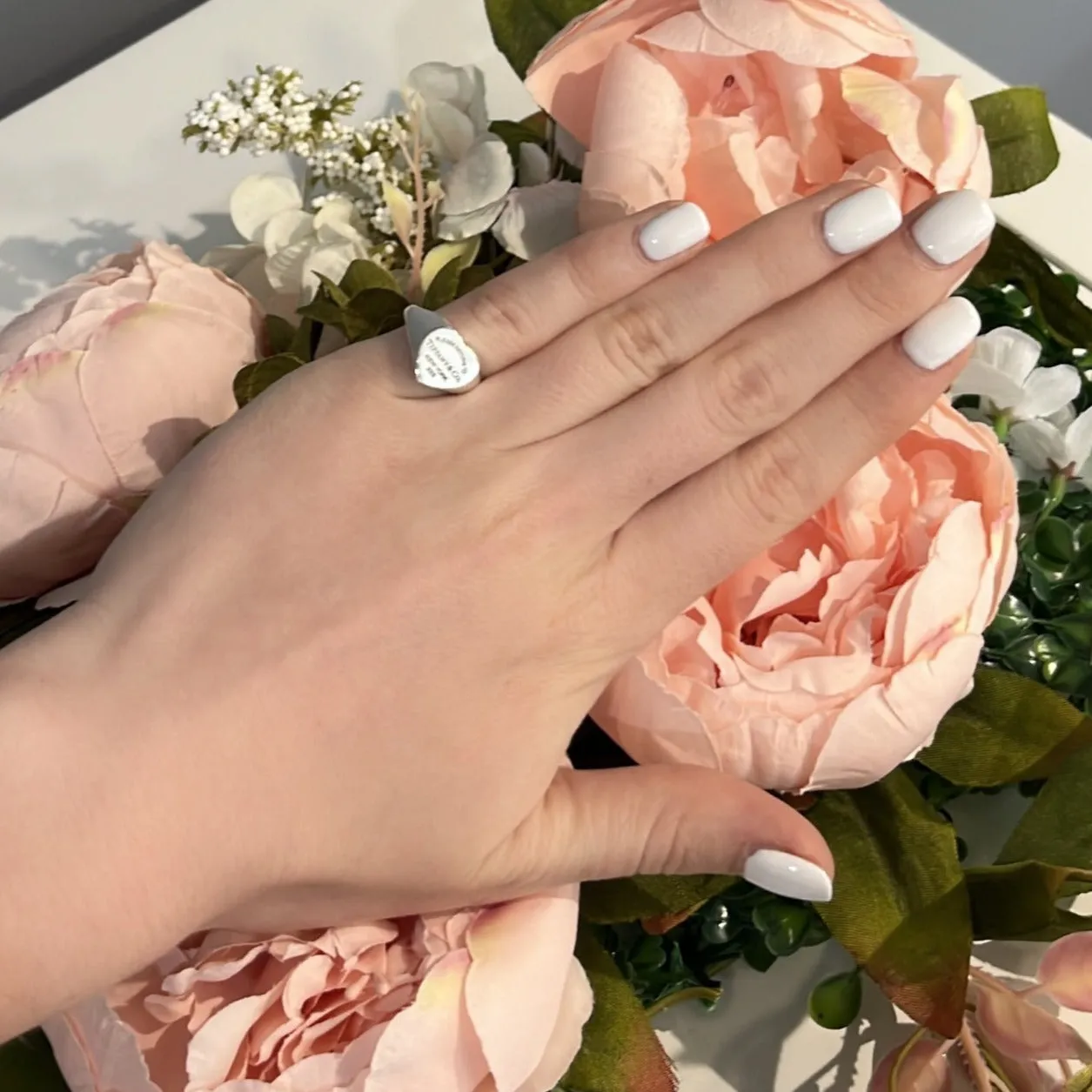 Tiffany & Co Return To Tiffany Heart Signet Sterling Silver Small Ring Size : I