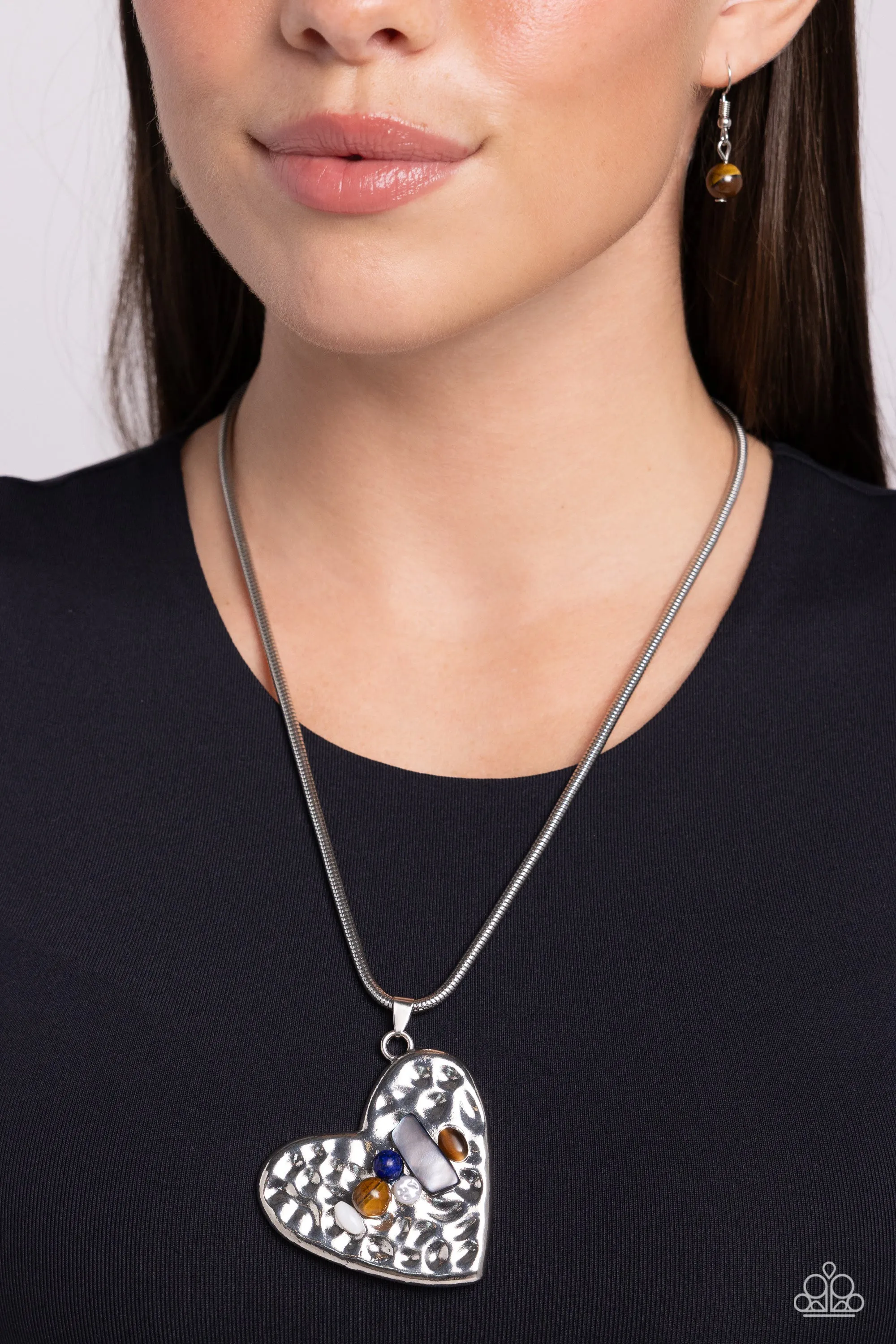 Tilted Trailblazer - Brown - Oversized Hammered Heart with Stones Paparazzi Short Necklace