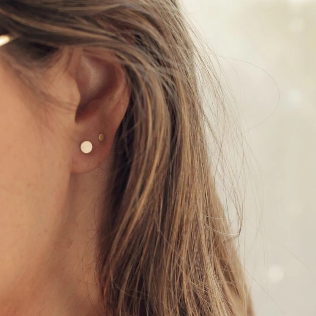 Tiny Gold Dot Circle Stud Earrings