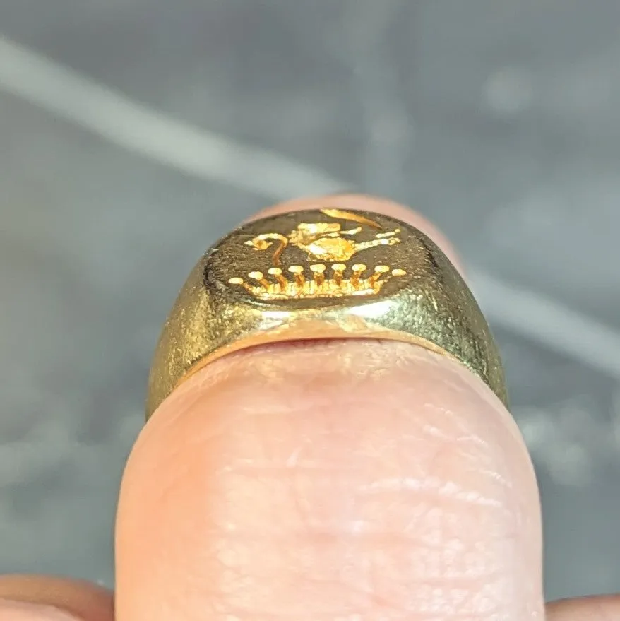 Victorian 18 Karat Yellow Gold Heraldic Lion Intaglio Antique Unisex Signet Ring