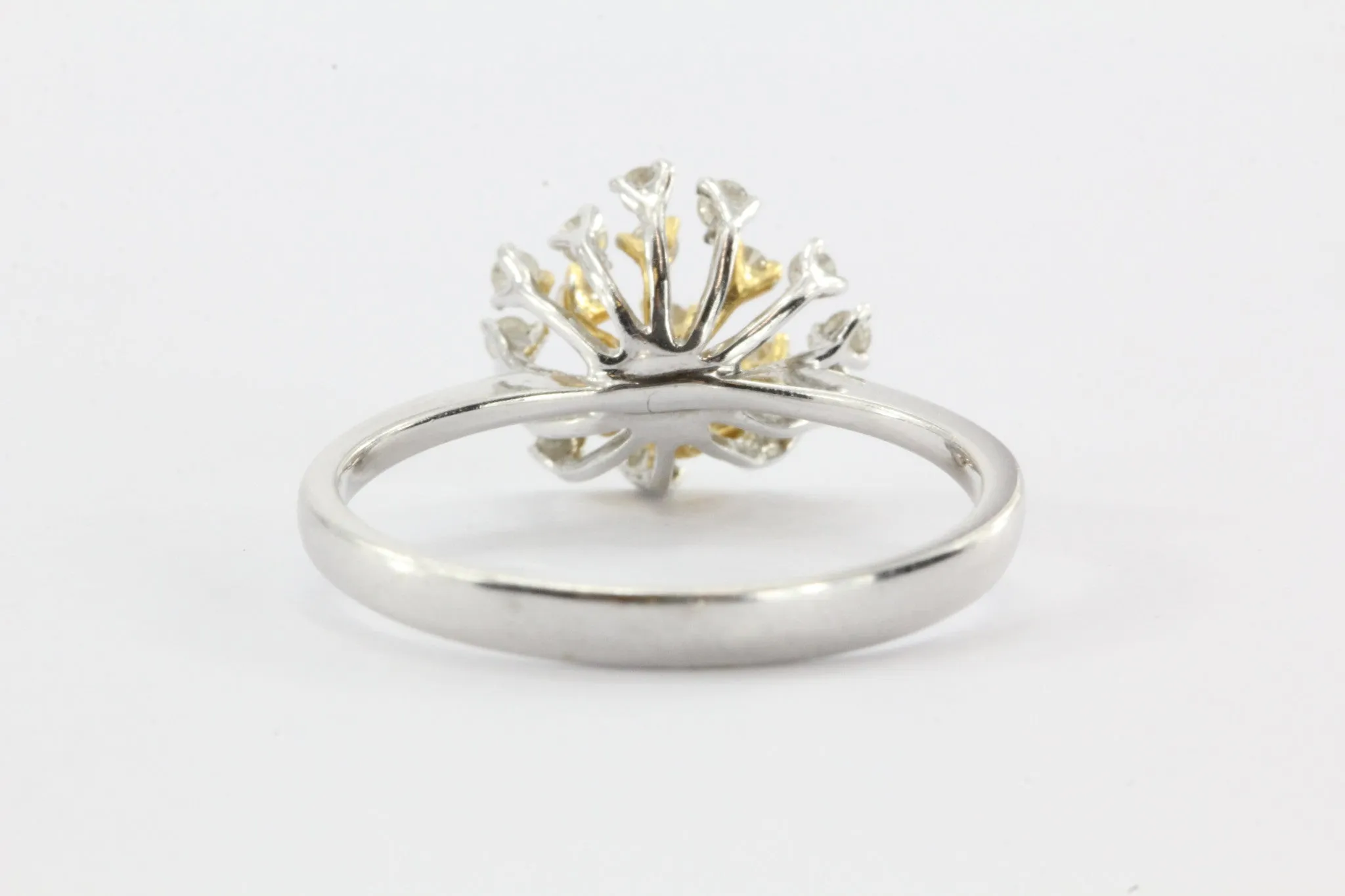 Vintage 14K White Gold Diamond Cluster Ring