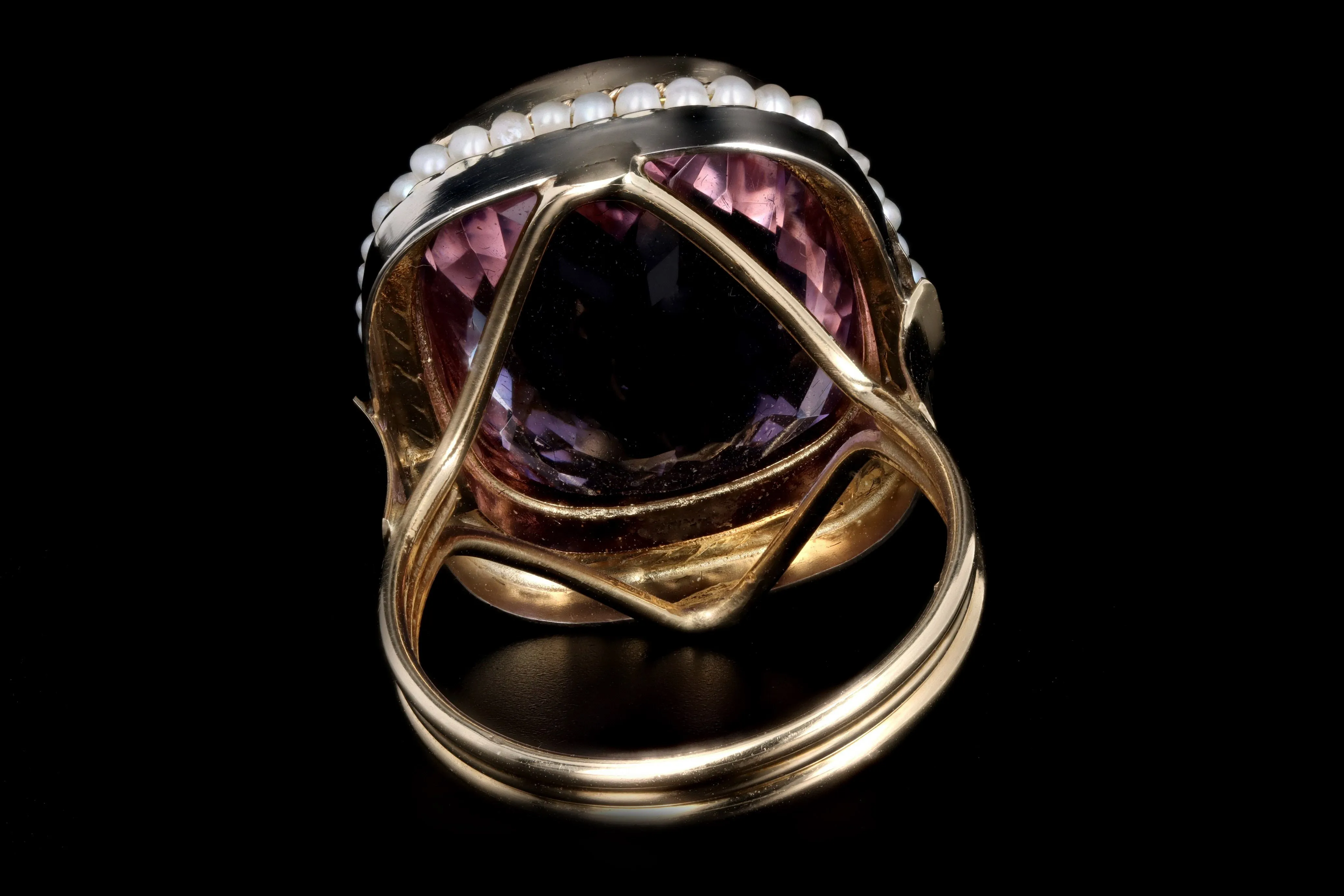 Vintage 14K Yellow Gold 11.5 Carat Amethyst & Seed Pearl Ring
