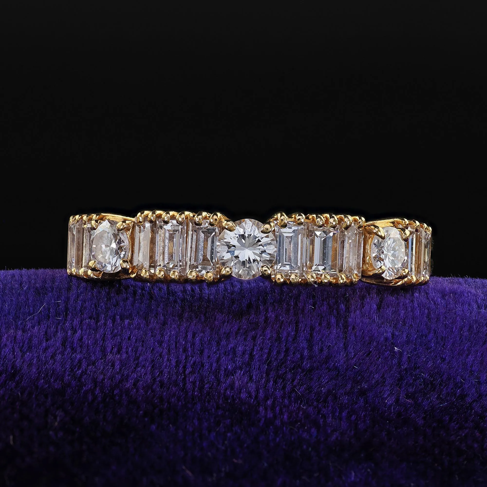 Vintage Estate H. Stern 18K Yellow Gold Diamond Baguette Wedding Band Ring