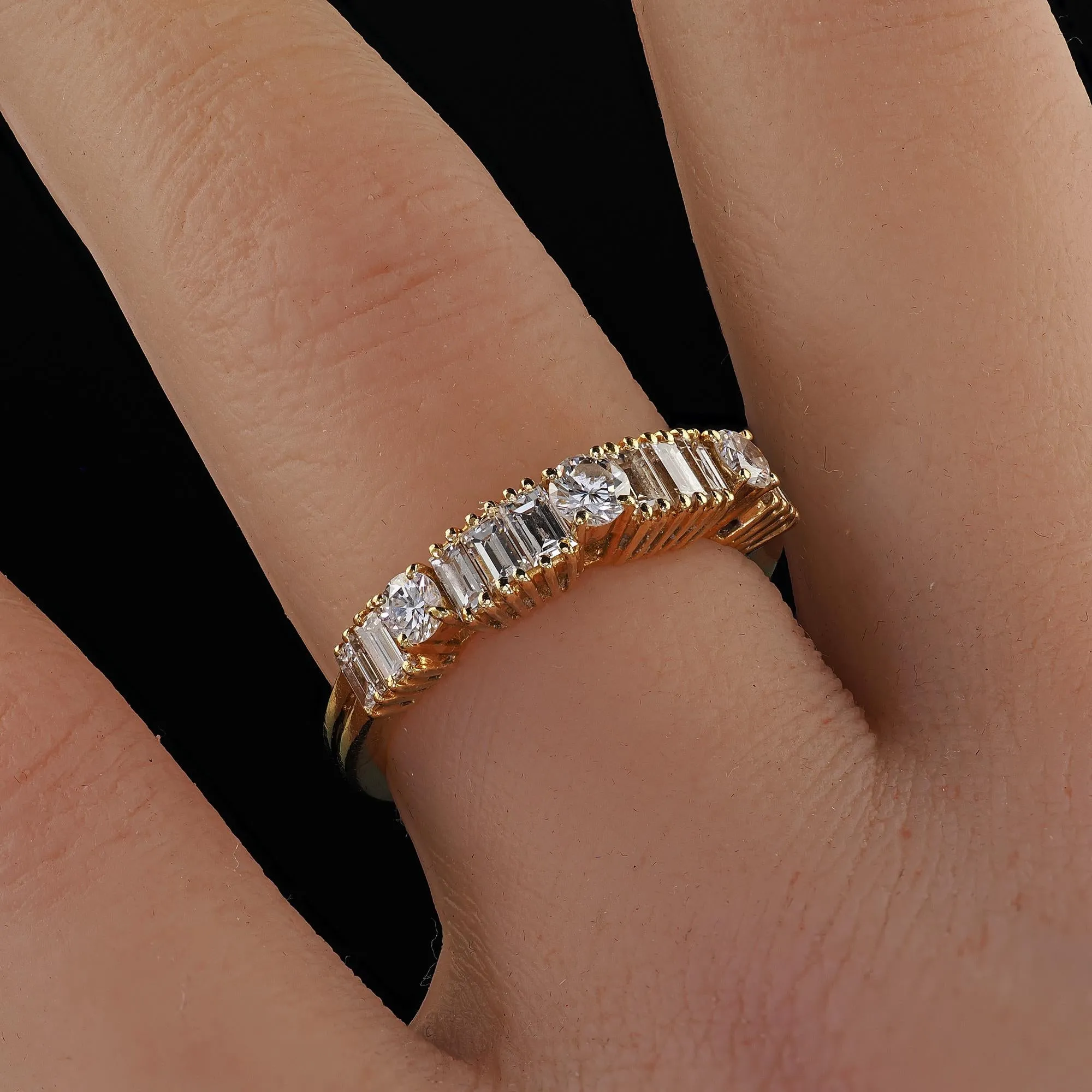 Vintage Estate H. Stern 18K Yellow Gold Diamond Baguette Wedding Band Ring