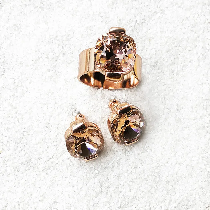 Vintage Glam Swarovski Rose Gold Ring