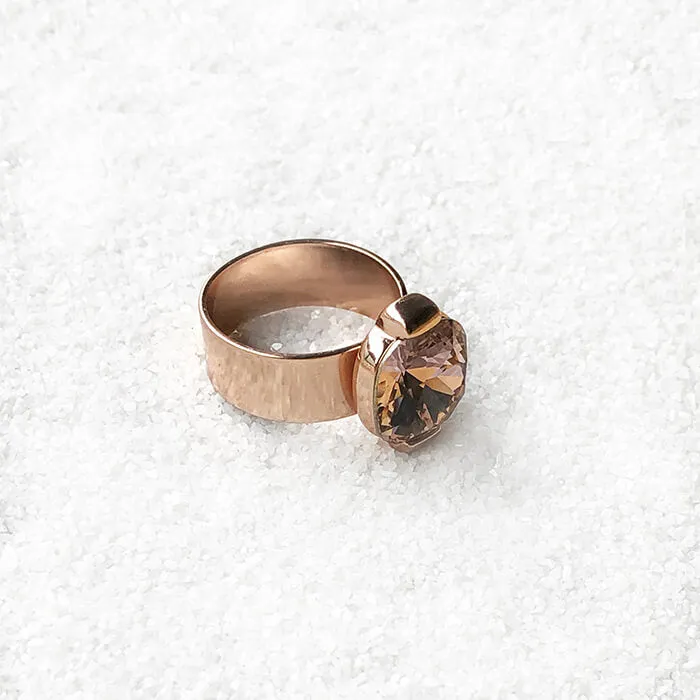 Vintage Glam Swarovski Rose Gold Ring