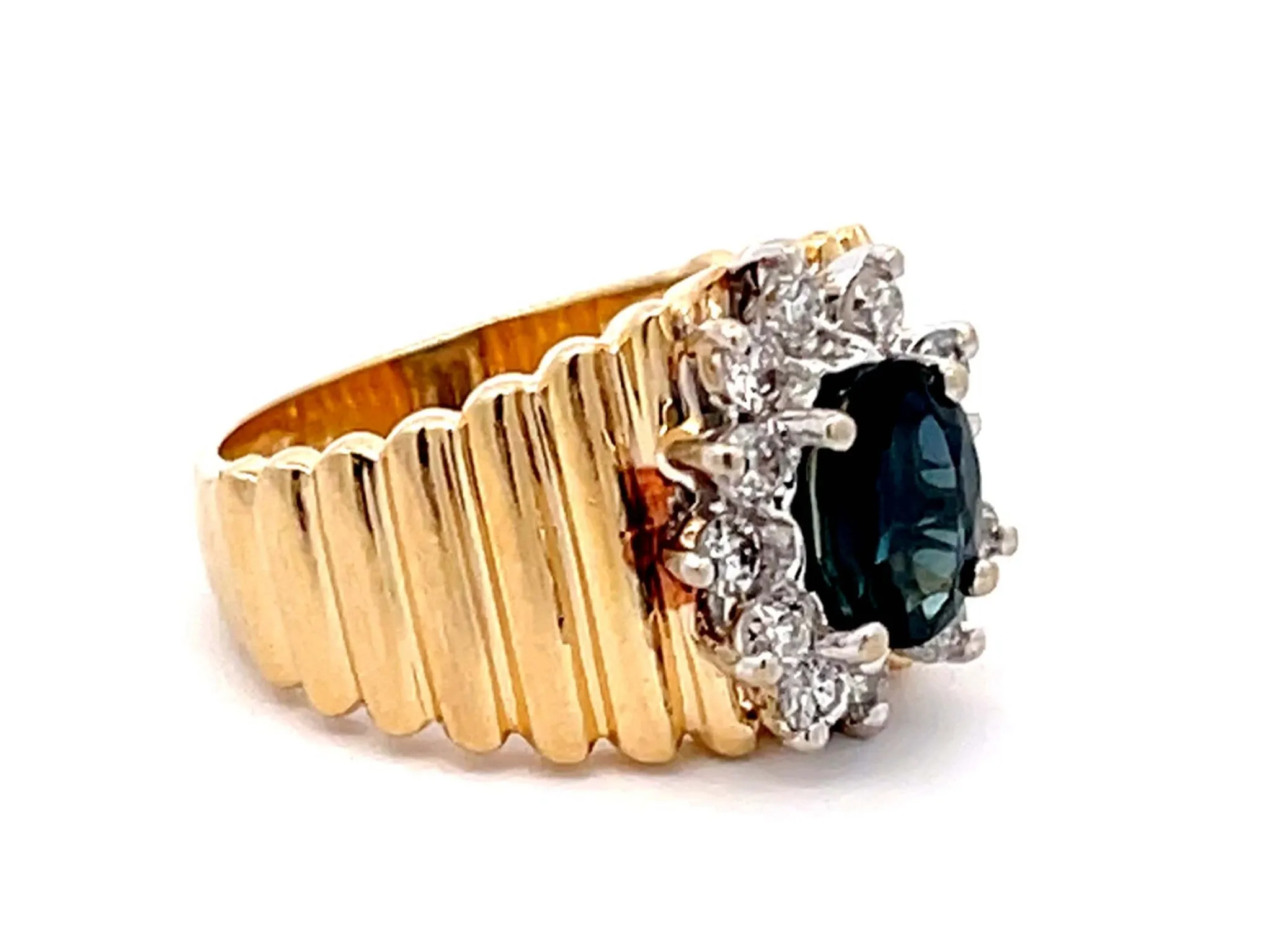 Vintage Oval Blue Sapphire and Diamond Ring in 14k Yellow Gold