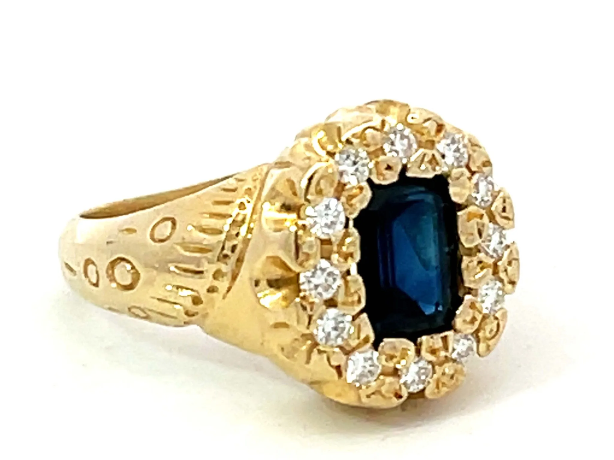 Vintage Sapphire and Diamond Halo Ring in 14k Yellow Gold