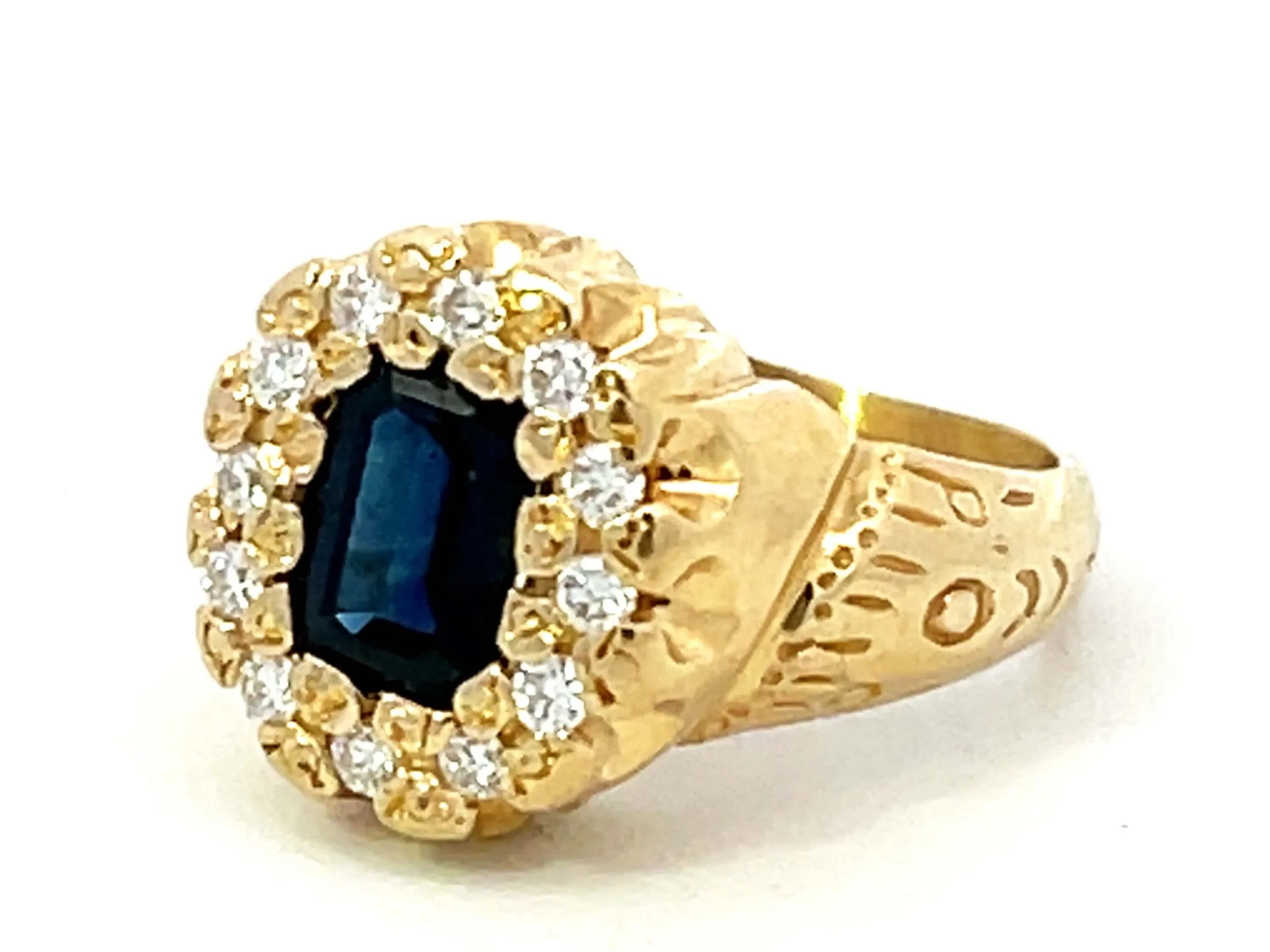 Vintage Sapphire and Diamond Halo Ring in 14k Yellow Gold