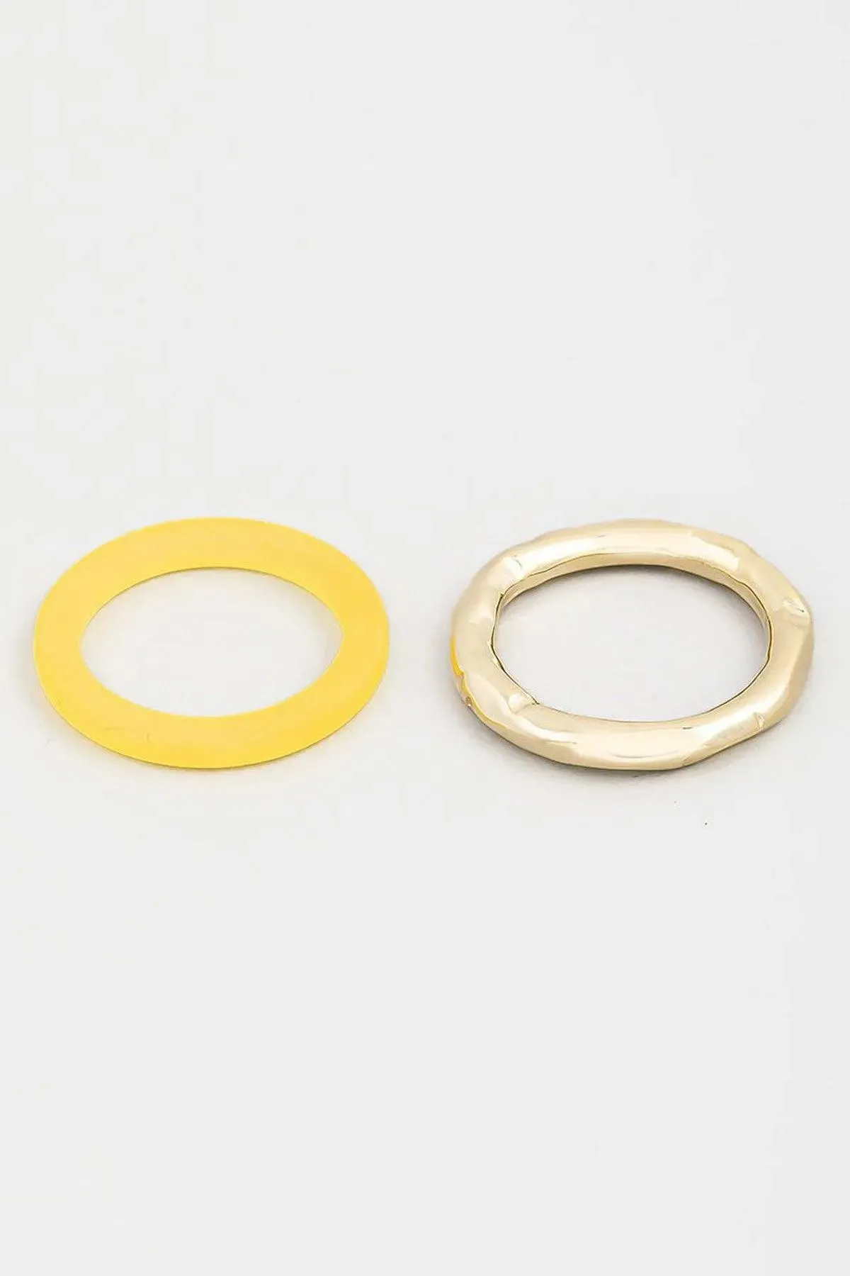 Vintage Style Metallic Acrylic Resin Ring Set