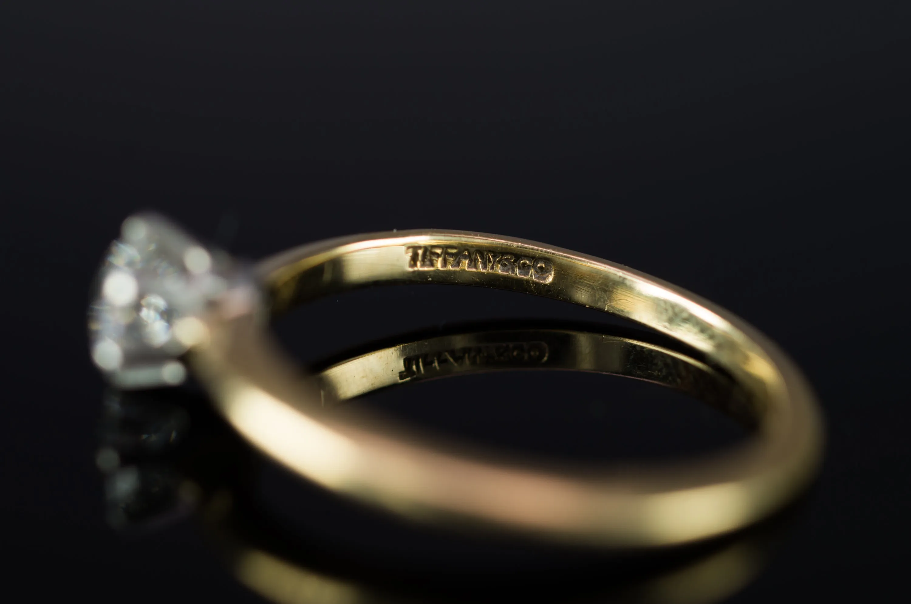 VINTAGE TIFFANY SOLITAIRE ENGAGEMENT RING