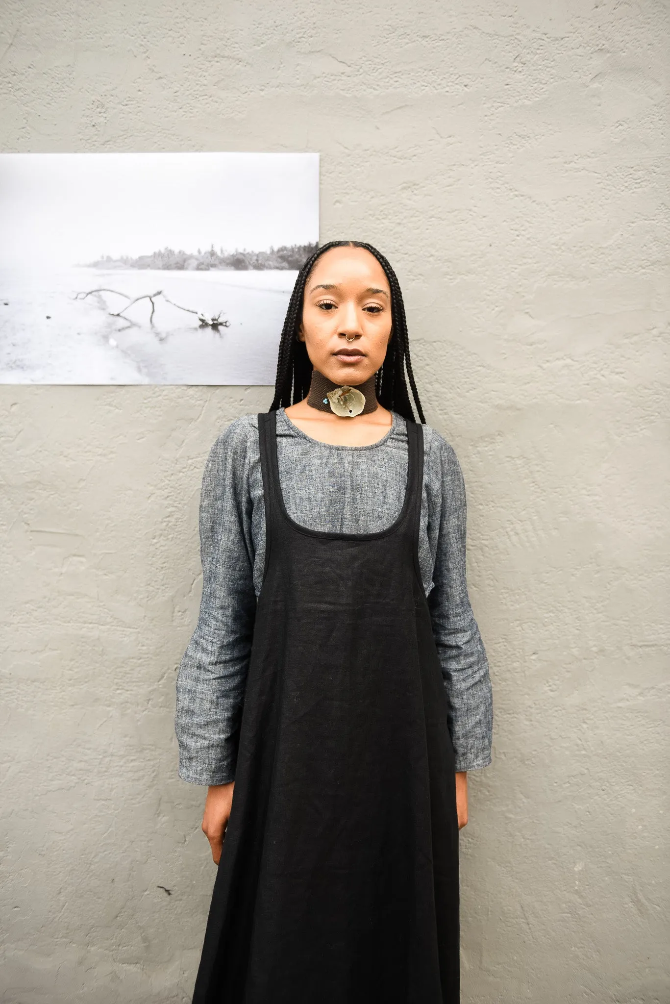Woven Shell Choker (Brown)