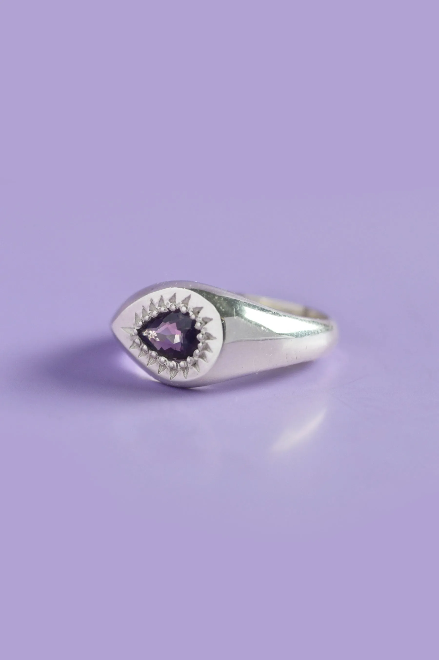 Ziggy Amethyst Silver Signet