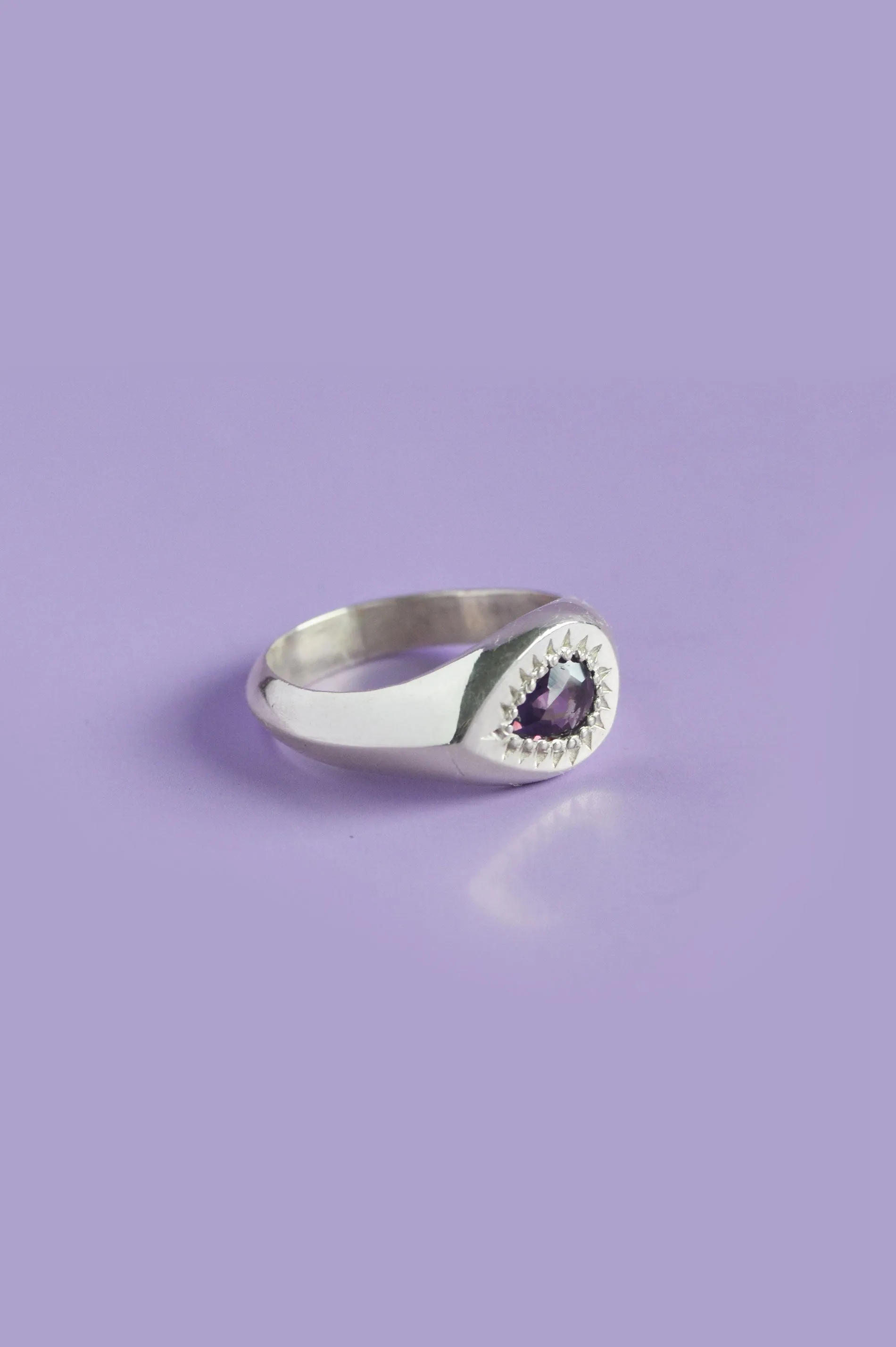 Ziggy Amethyst Silver Signet